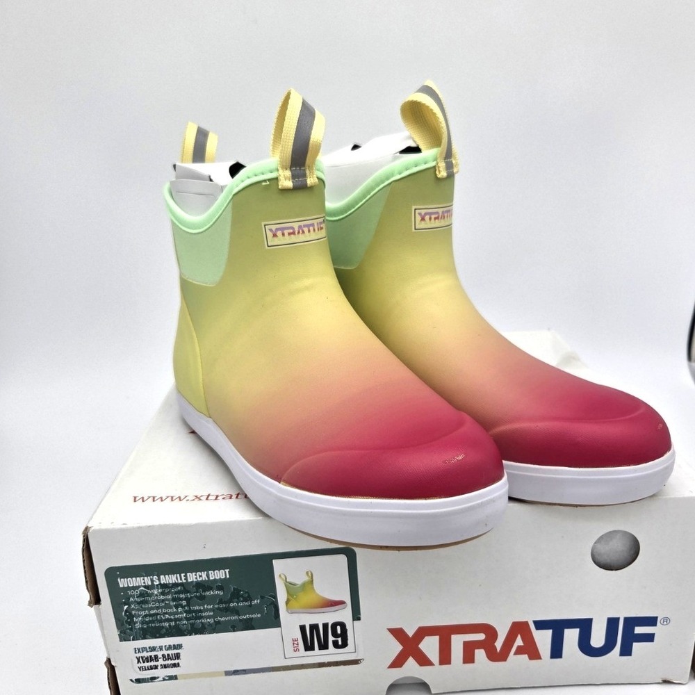 Xtratuf Women's Ankle Deck Boot Yellow Aurora Size 9 Rain Outdoor Boots